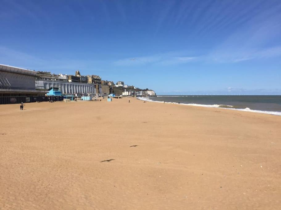 Latimer House At Ramsgate Retreats Esterno foto